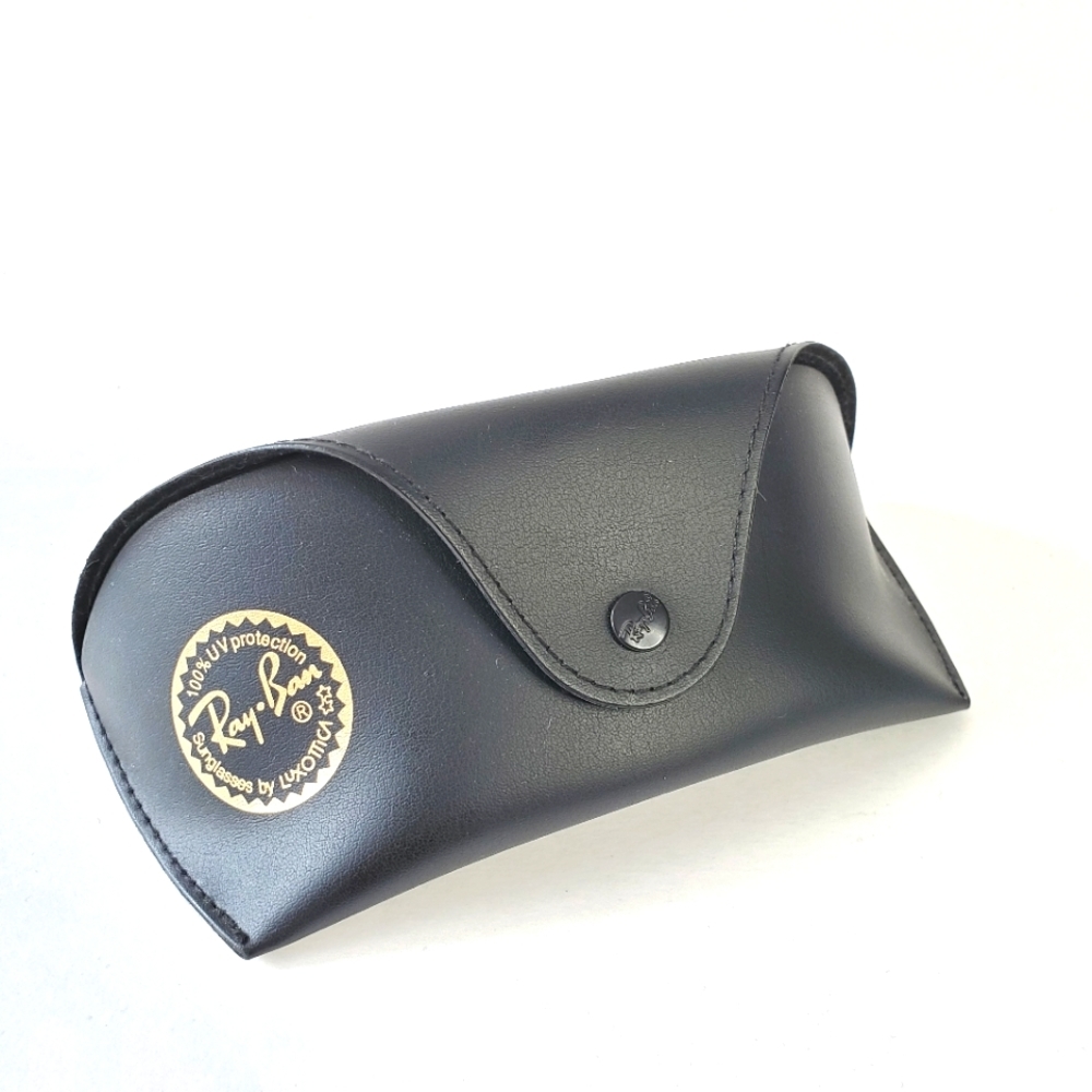 Ray-Ban black Sun glasses case